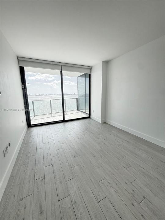 460 NE 28th St 1906, Miami, Florida 33137
