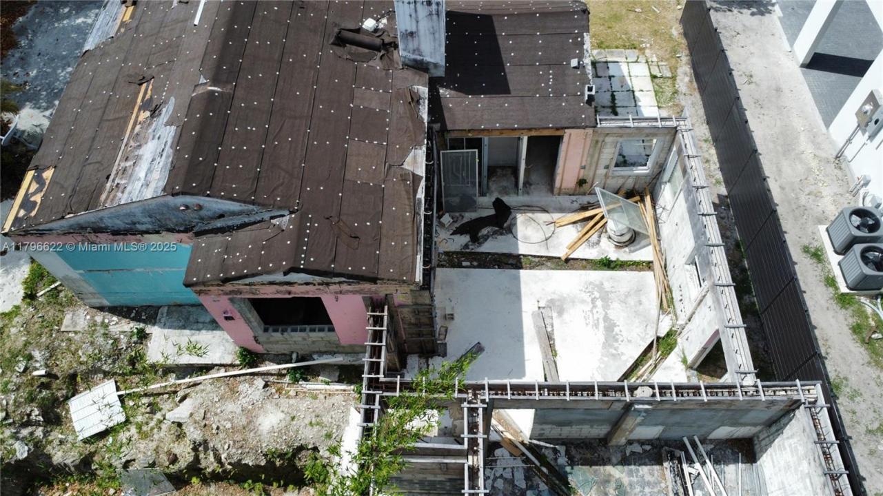 751 NE 70th St, Miami, Florida 33138