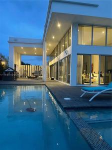 16639 N Botaniko Dr N 0, Weston, Florida 33326, USA