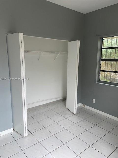 1270 NW 29th Ter !A, Miami, פלורידה 33142, ארצות הברית של אמריקה 