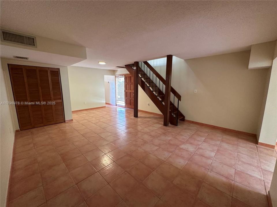 8931 NE 4th Ave Rd 8931, Miami Shores, Florida 33138, HOA KỲ