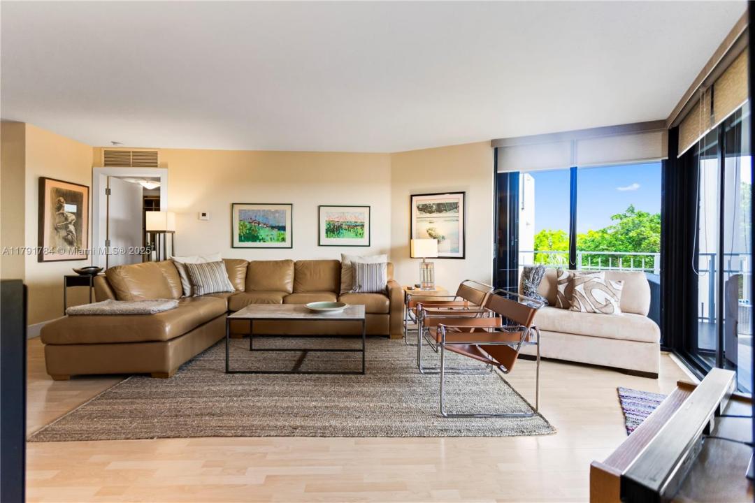 2000 Towerside Ter 710, Miami, Florida 33138