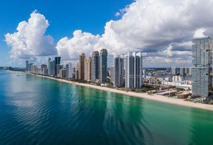 17121 Collins Ave 2307, Sunny Isles Beach, Florida 33160, USA