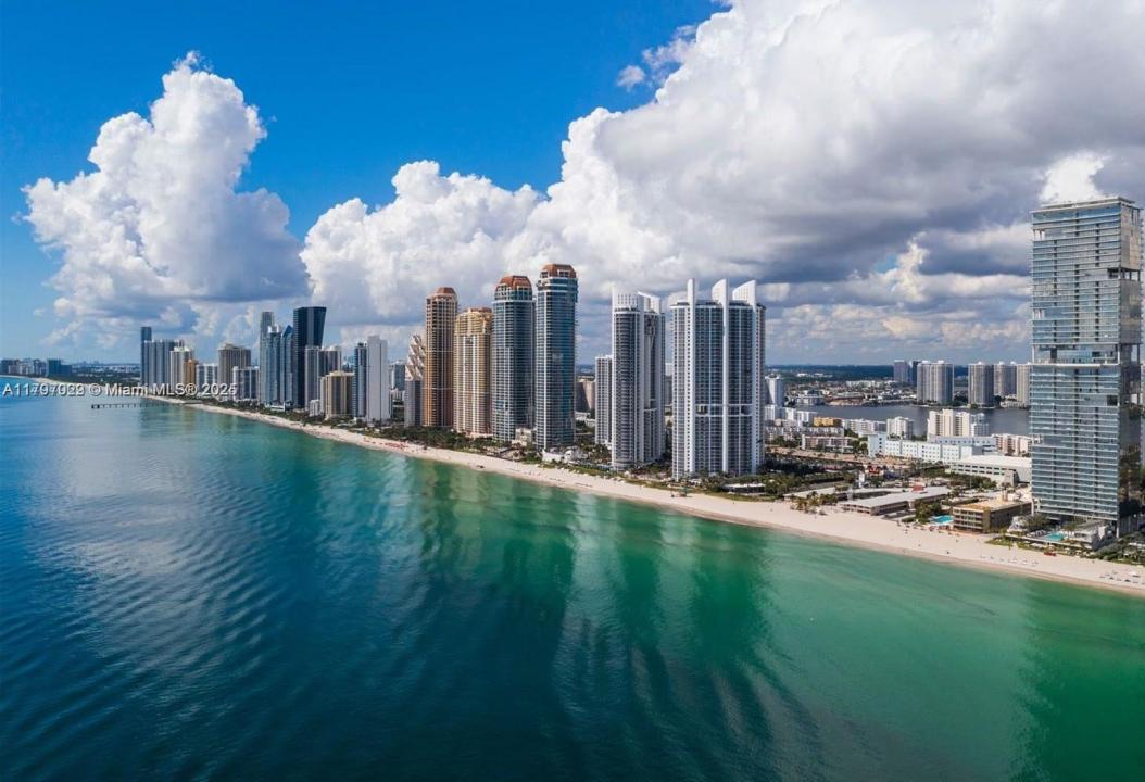 17121 Collins Ave 2307, Sunny Isles Beach, Florida 33160