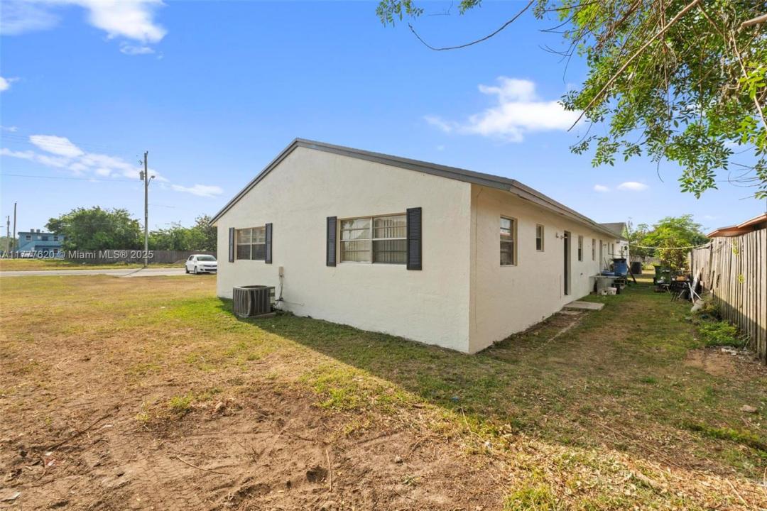 430 SW 10th Ave, Homestead, Flórida 33030, Estados Unidos