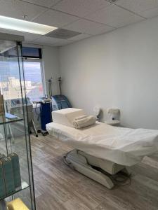Med Spa, West Palm Beach, Florida 33401, USA