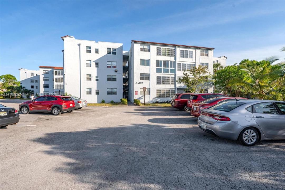 2860 Somerset Dr 101K, Lauderdale Lakes, Florida 33311, Estados Unidos