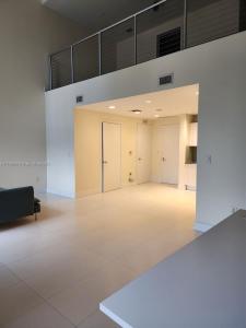 1060 Brickell Ave 1001, Miami, Florida 33131, USA