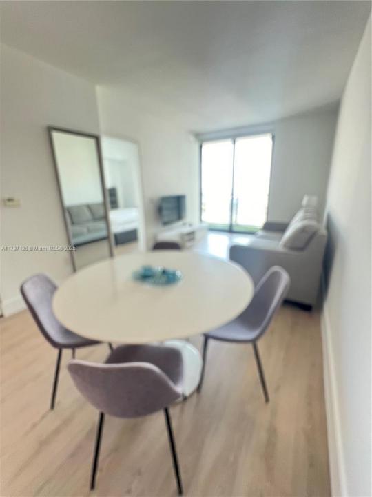 501 NE 31st St 1202, Miami, Floryda 33137, USA