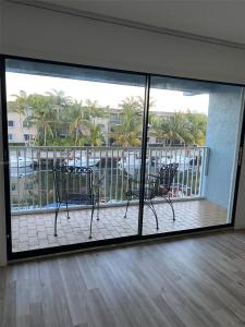 2115 NE 44th St, Lighthouse Point, Florida 33064, USA