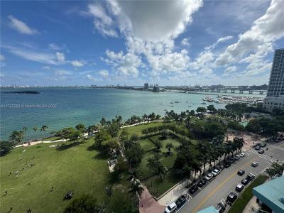 1900 N Bayshore Dr 1401, Miami, Florida 33132, USA