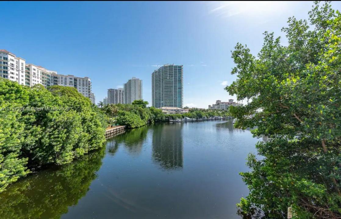 19999 E Country Club Dr 1202, Aventura, Florida 33180, Estados Unidos