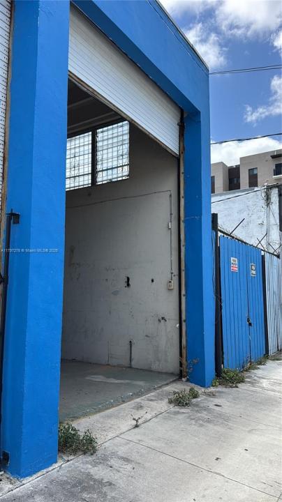748 NW 24th St, Miami, Florida 33127, Stati Uniti