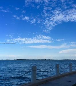 1408 Brickell Bay Dr 103, Miami, Florida 33131, USA