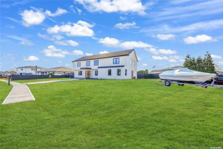 110 Schooner Lane, Babylon, ニューヨーク 11726, アメリカ合衆国