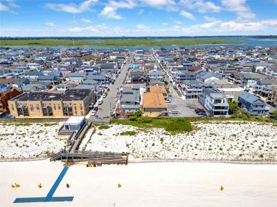 981 Oceanfront, Long Beach, Нью-Йорк 11561, Соединенные Штаты
