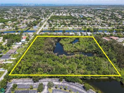 2400 SE Mariposa Ave, Port St Lucie, Florida 34952