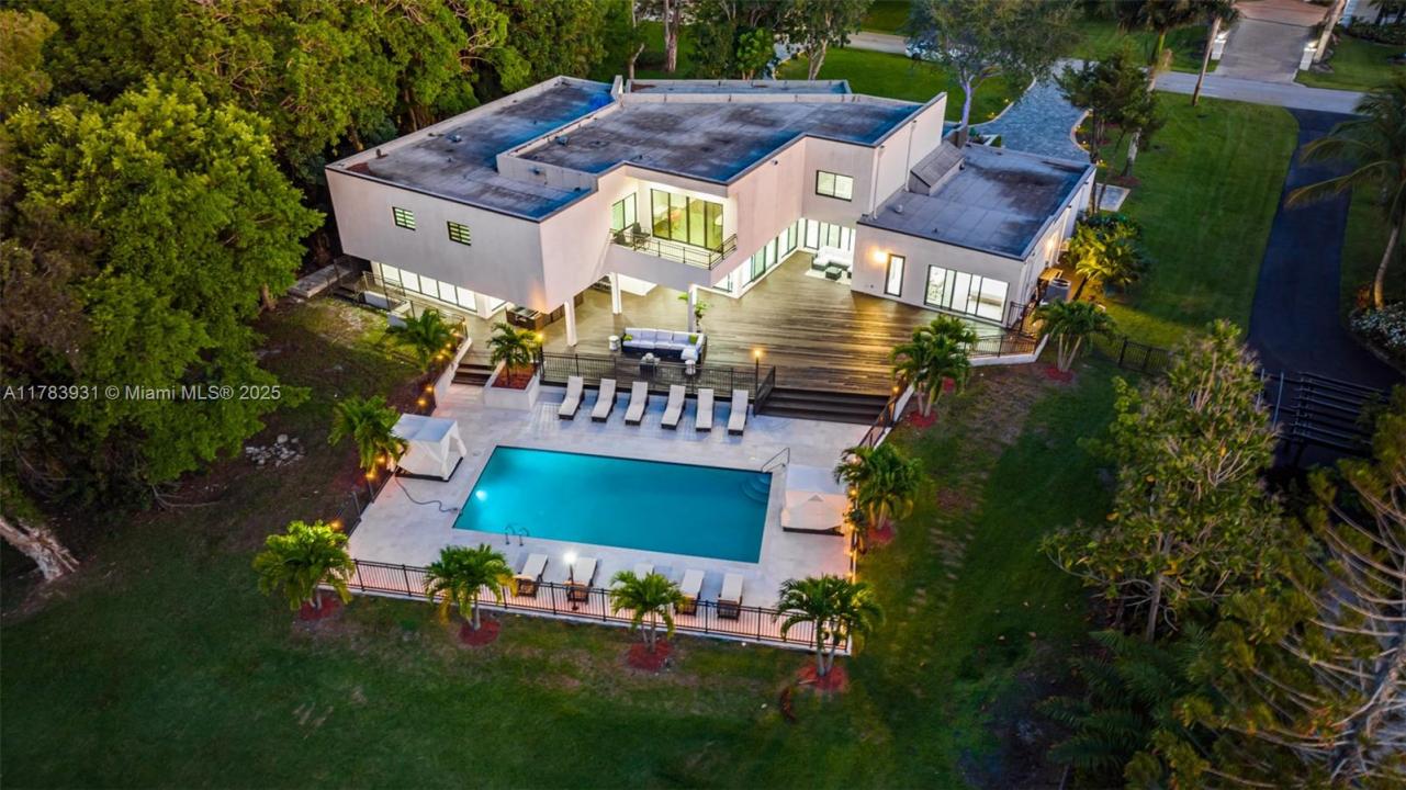 11861 NW 4th St, Plantation, Florida 33325