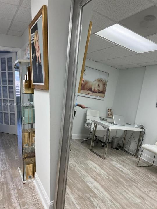 Med Spa, West Palm Beach, فلوريدا 33401, الولايات المتحدة