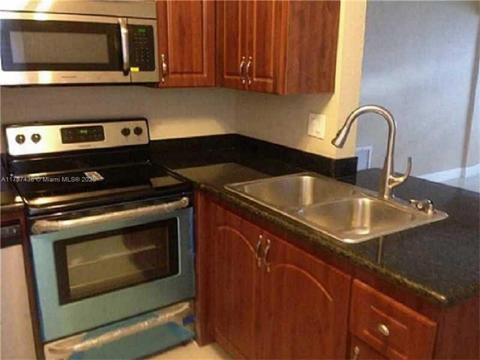 853 SW 12th St, Fort Lauderdale, Florida 33315