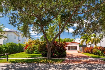 310 Woodcrest Rd, Key Biscayne, Florida 33149, USA