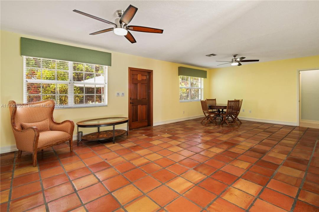 310 Woodcrest Rd, Key Biscayne, Floride 33149, États-Unis