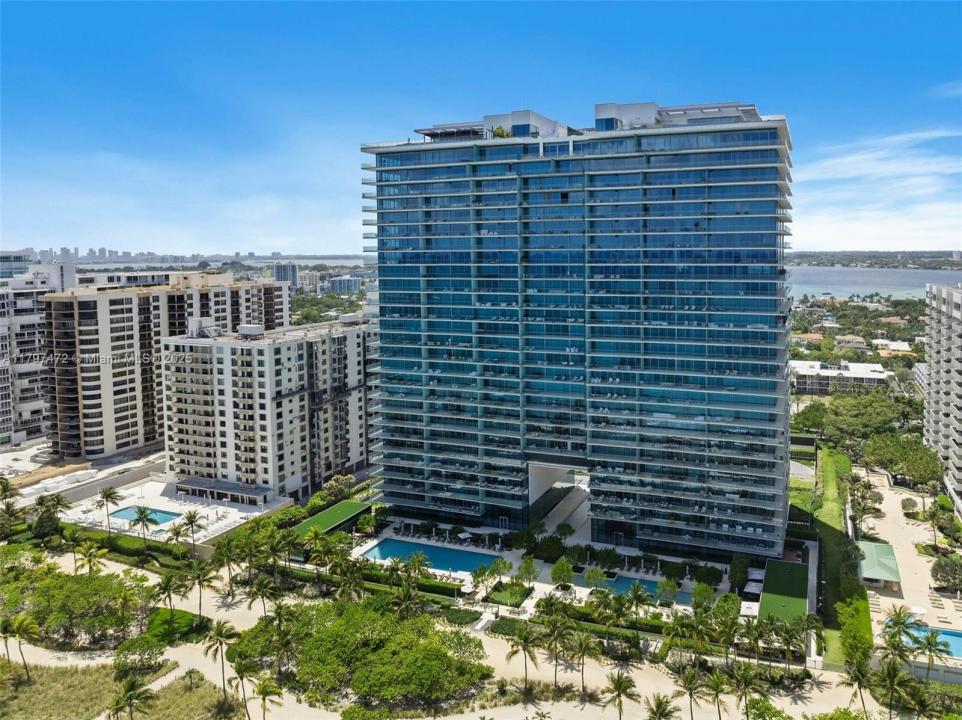 10201 Collins Ave 303, Bal Harbour, פלורידה 33154, ארצות הברית של אמריקה 