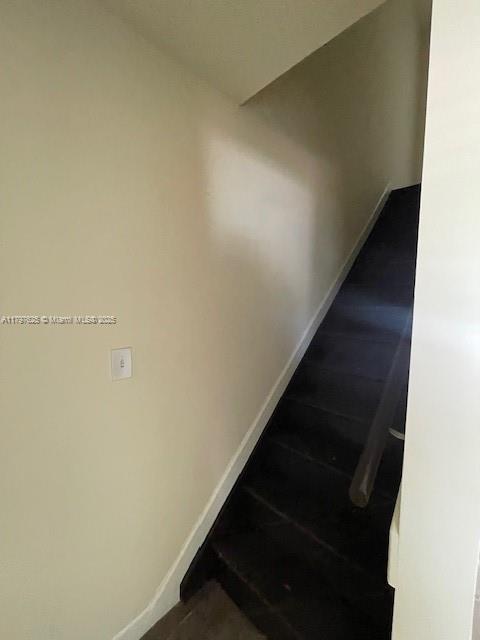 1680 NW 4th Ave 8B, Miami, Floride 33136, États-Unis