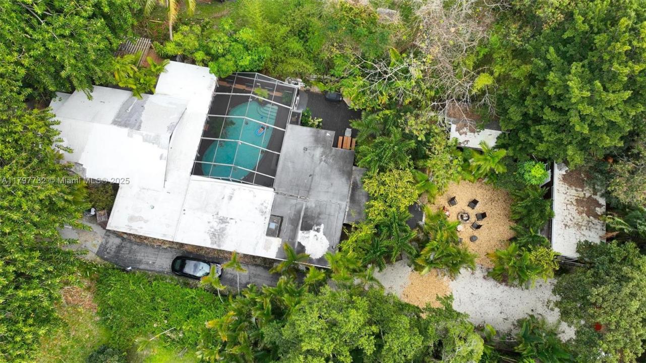 630 NE 121st St, Biscayne Park, Florida 33161, Amerika Birleşik Devletleri
