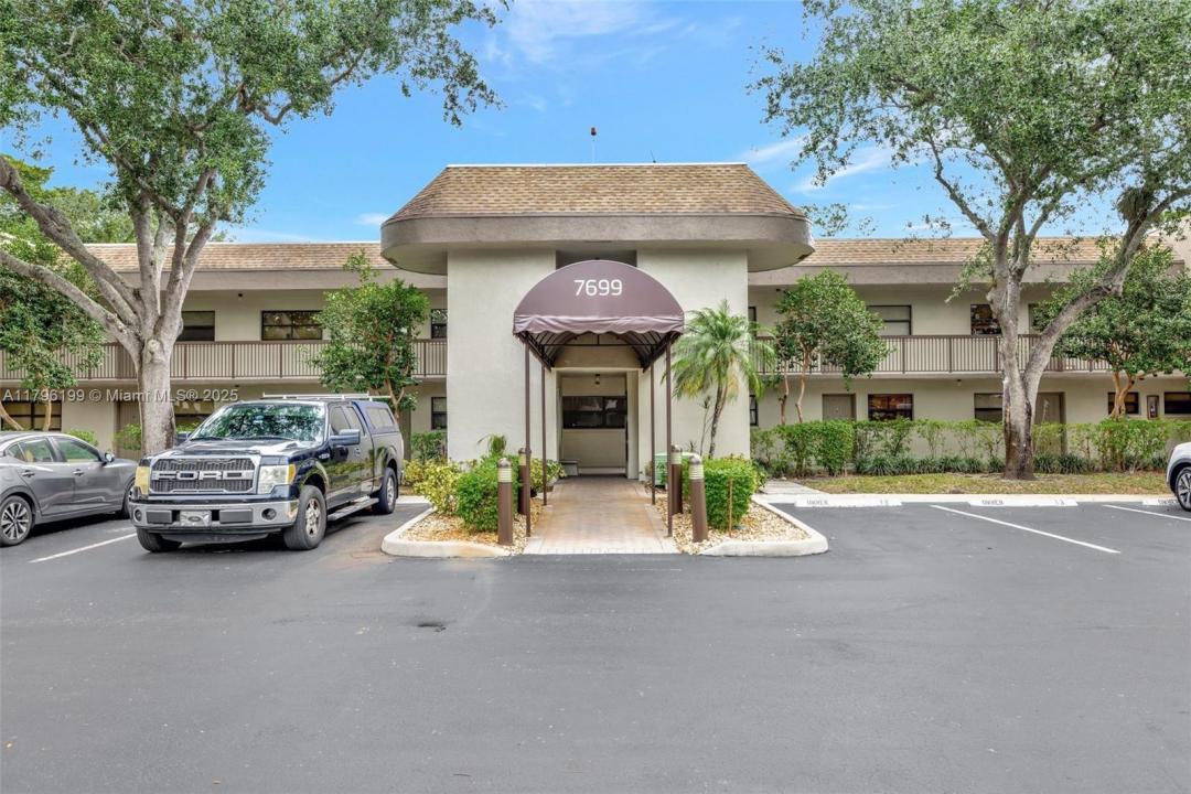 7699 NW 79th Ave 205, Tamarac, Florida 33321