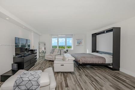 2301 Collins Ave 1532, Miami Beach, Florida 33139, USA