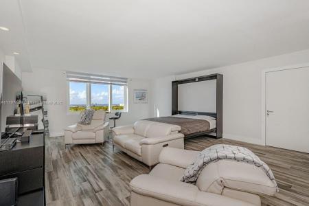 2301 Collins Ave 1532, Miami Beach, Florida 33139, USA