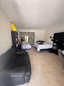 635 8th St 103, Miami Beach, Florida 33139, USA