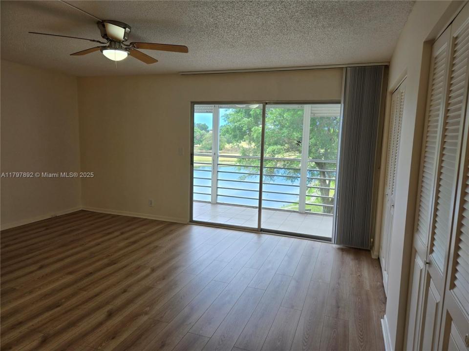 2904 Victoria Pl F3, Coconut Creek, Flórida 33066, Estados Unidos