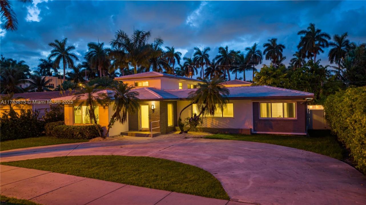 1241 Hollywood Blvd, Hollywood, Florida 33019, HOA KỲ