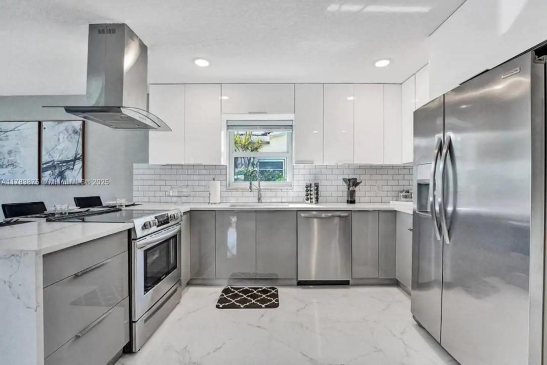 1241 Hollywood Blvd, Hollywood, Florida 33019, HOA KỲ