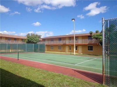 101 NE 41st St C48, Oakland Park, Florida 33334, USA