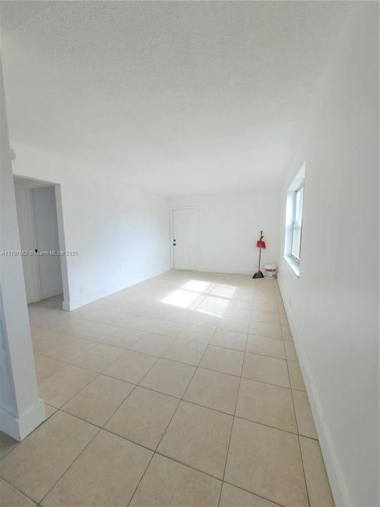 1006 10th St 2, West Palm Beach, Florida 33401, Estados Unidos