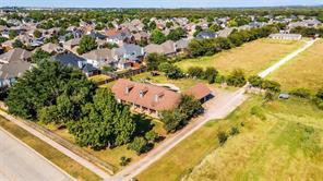 6310 Webb Lynn Road, Grand Prairie, Texas 75052