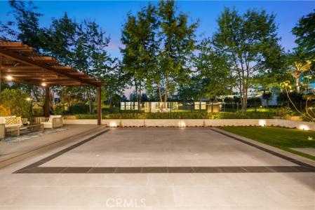 Bellatrix, Irvine, California 92618