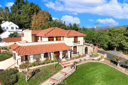 Foothill Boulevard, Santa Ana, California 92705, Estados Unidos
