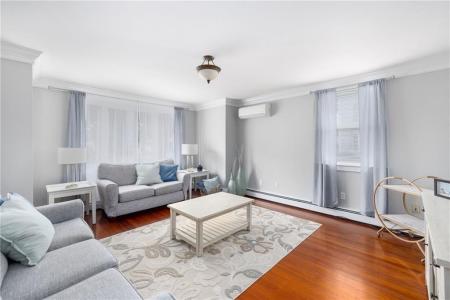 23 Vernon Avenue 1, Newport, RI 02840, USA