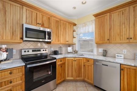 23 Vernon Avenue 1, Newport, Rhode Island 02840, HOA KỲ