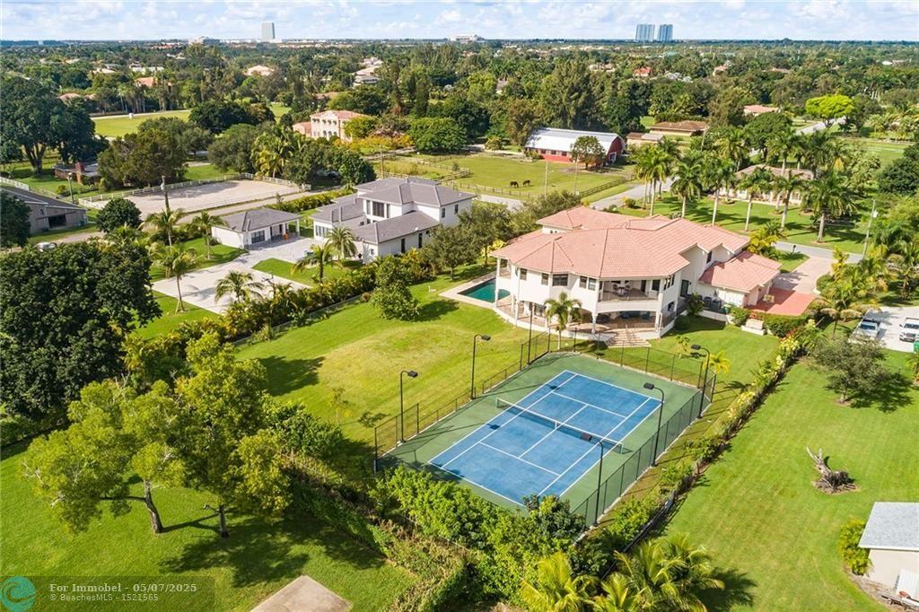 11600 NW 8th St, Plantation, Florida 33325