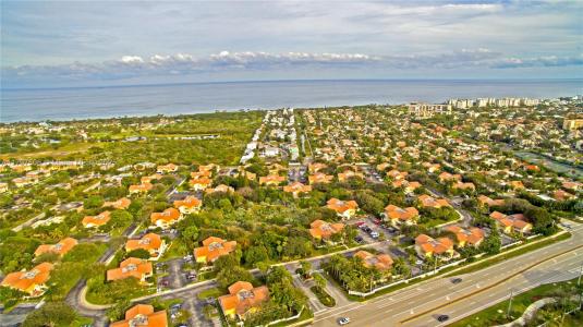 275 Seabreeze Cir 275, Jupiter, Florida 33477, USA