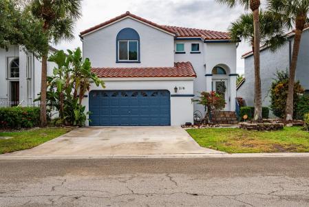 216 NW 118th Dr, Coral Springs, Florida 33071, USA