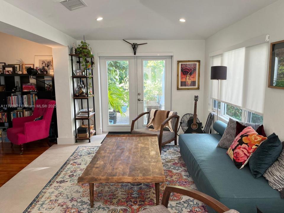 409 Daroco Ave, Coral Gables, Florida 33146, USA