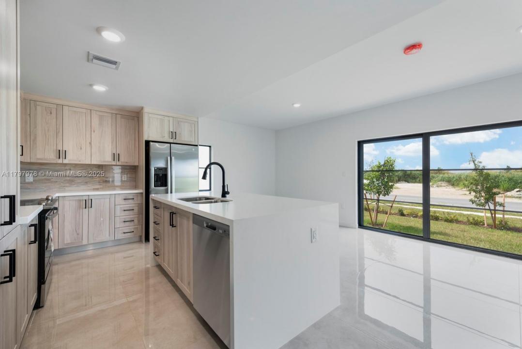 1363 NW 1 ST, Florida City, Florida 33034