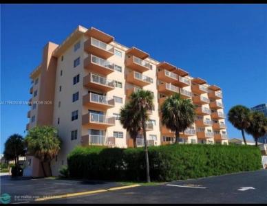 2200 E Hallandale Beach Blvd 702, Hallandale Beach, Florida 33009, USA