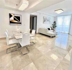 15901 Collins Ave 2305, Sunny Isles Beach, Florida 33160, USA